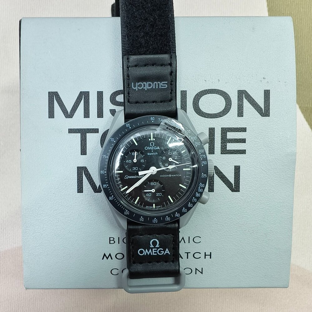 ✨POSH HOT✨ - Swatch X Omega Moonswatch Mission To Moon Watch